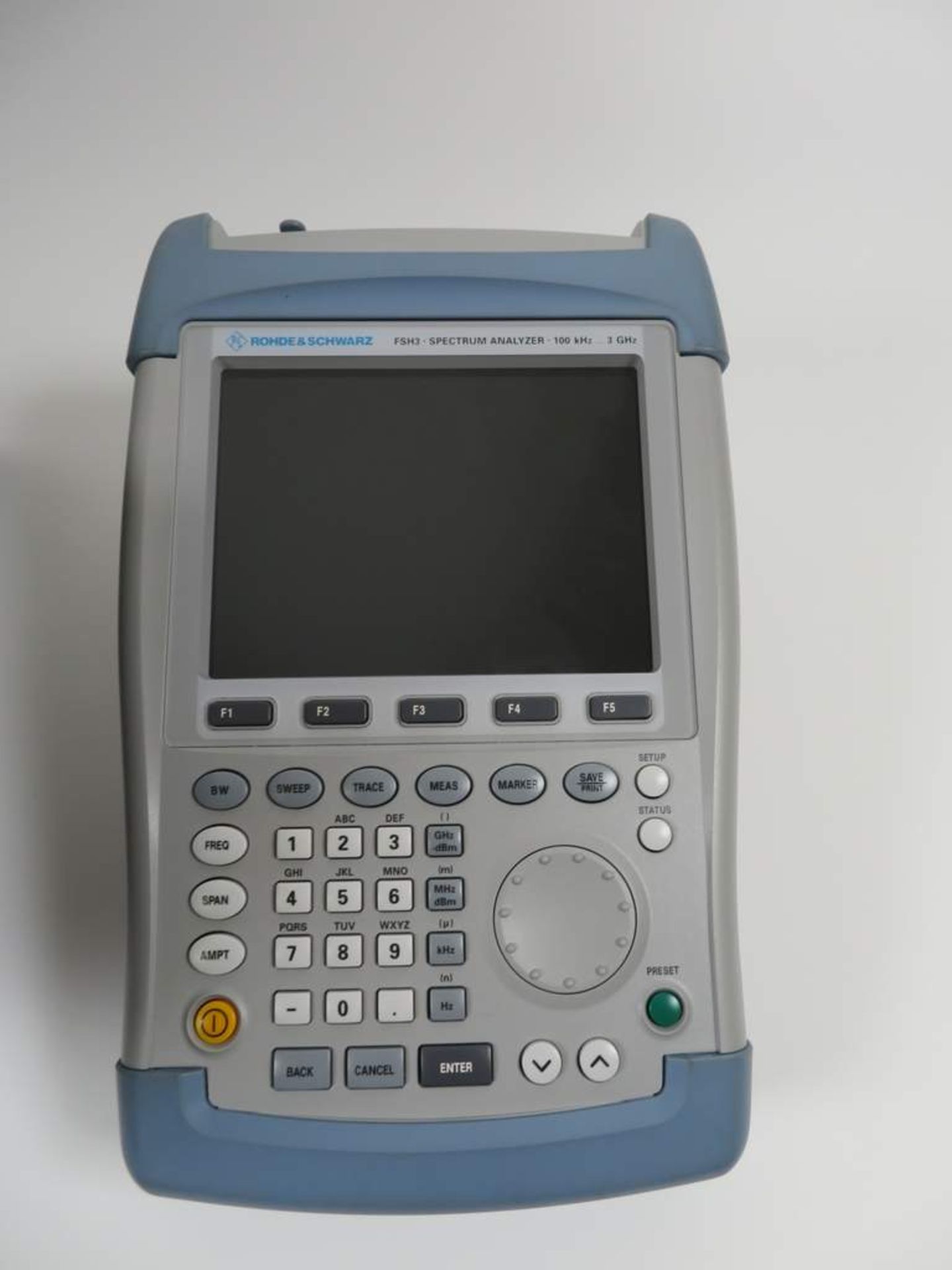 Rohde & Schwarz FSH3 Handheld Spectrum Analyser - Bild 2 aus 5