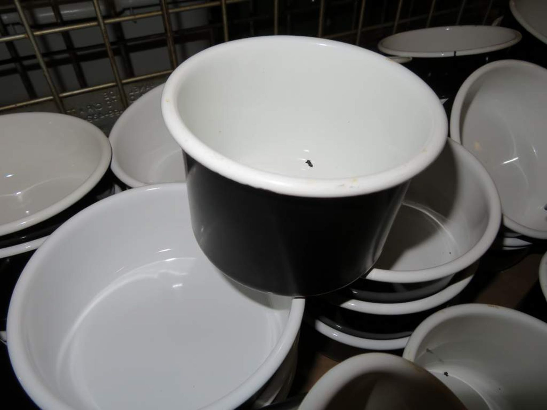 Various Restaurant Enamel Crockery - Image 6 of 6