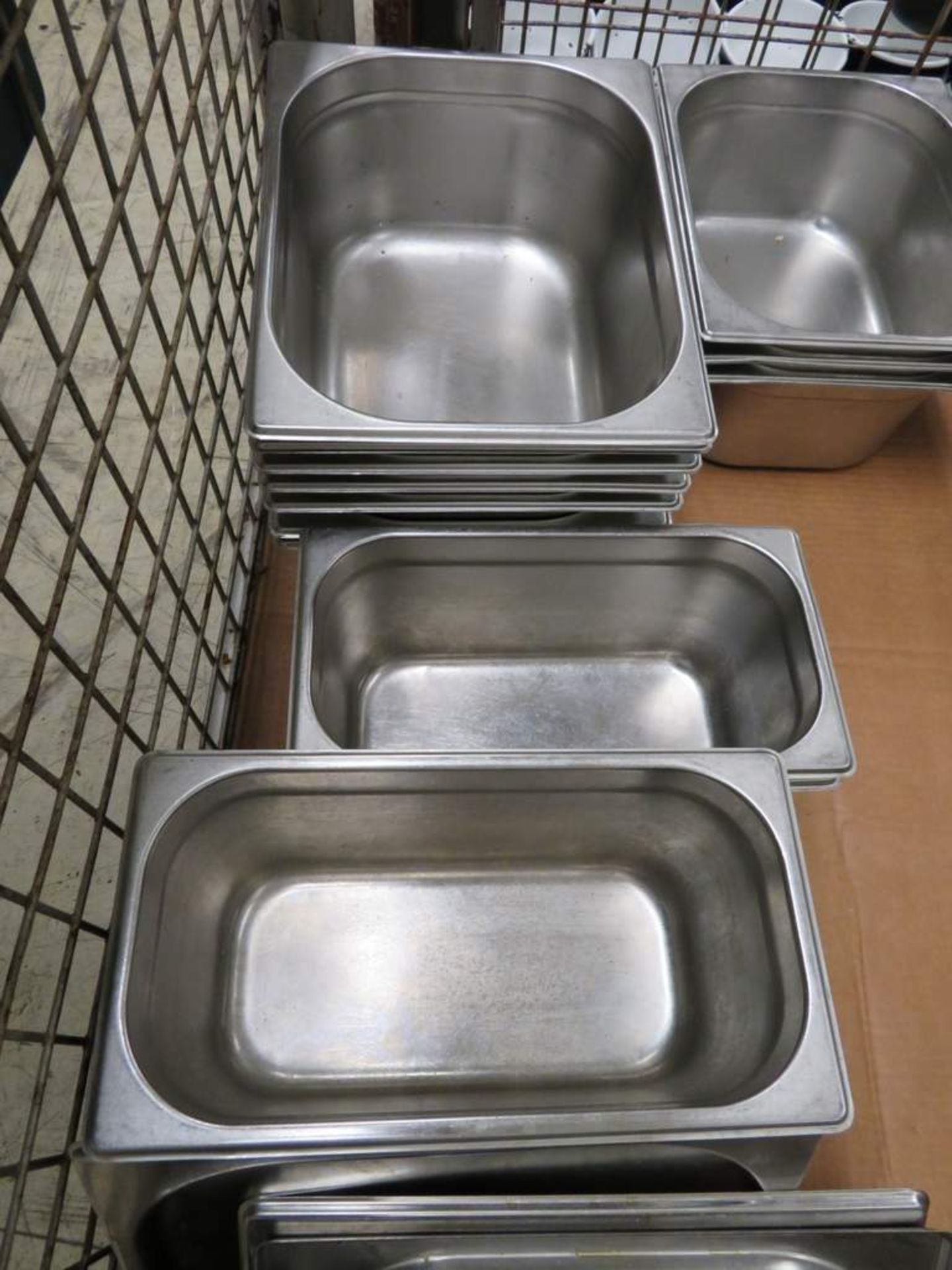 Bain Marie Containers - Various size - Approximately 30 - Image 6 of 7