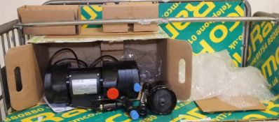 Stuart Turner Shower Pump - Techflo QT U3.3 bar Single