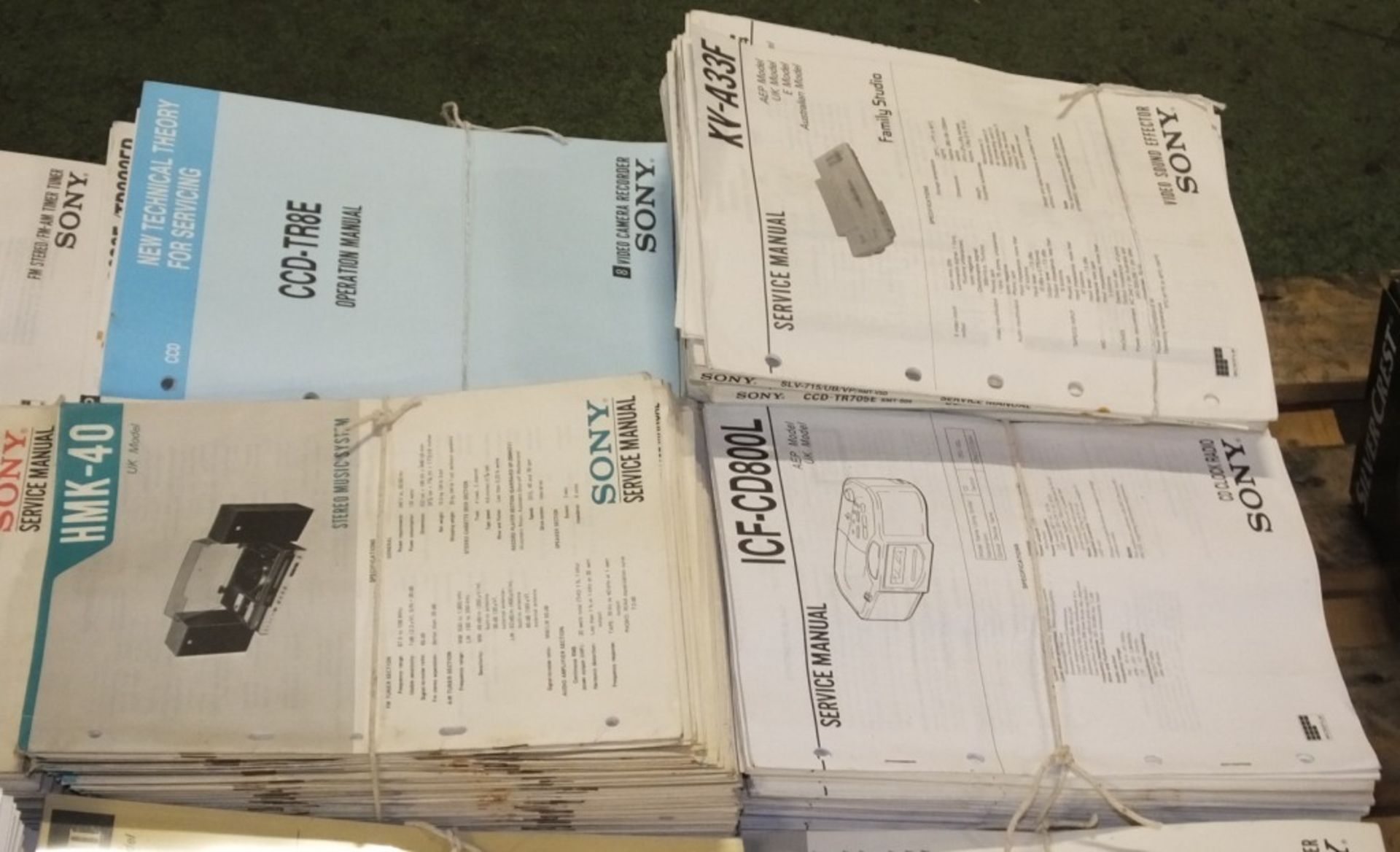 Sony Service Manuals 60s, 70s, 80s, 90s Audio Video TV Approx 2500 - Image 3 of 5