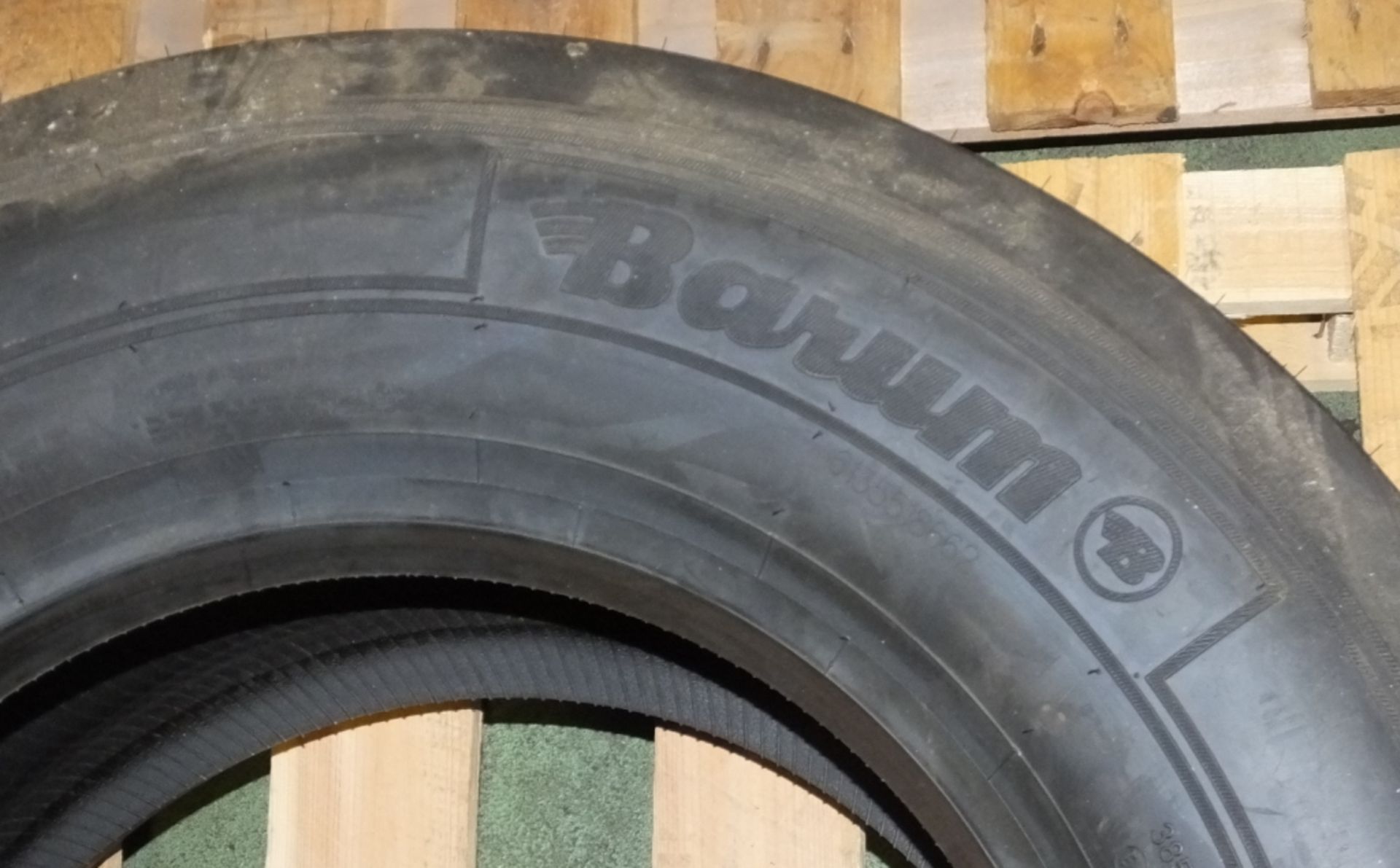 Barum BF 200 Road tire - 385/55 R 22.5 (new & unused) - Image 5 of 7