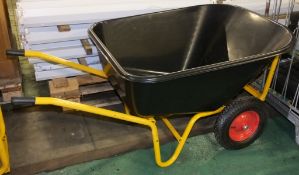 Large heavy duty garden wheelbarrow