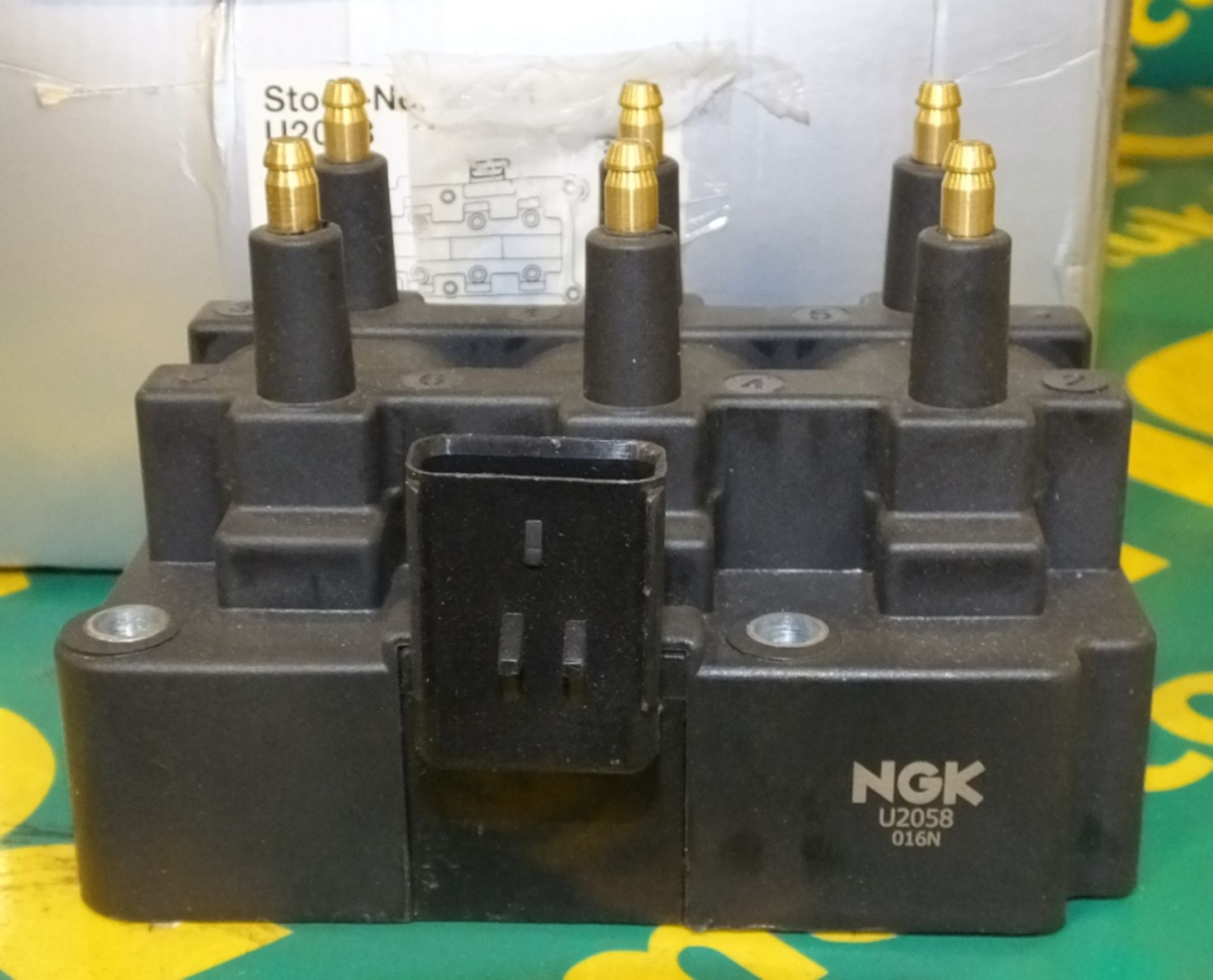 NGK Ignition Coil - U2058 016N - Image 2 of 3