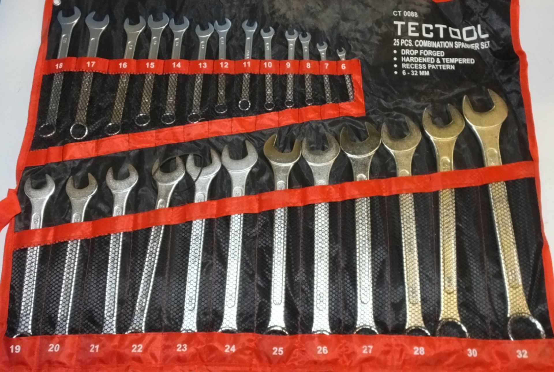 Tectooll CT0088 25 piece combination spanner set - Image 2 of 2