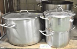 31 Litre Heavy Pan. 7.2 Gallon Pot. 2x Small Cooking Pot.