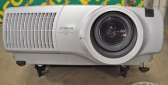 Hitach CP-X1250 XGL Projector