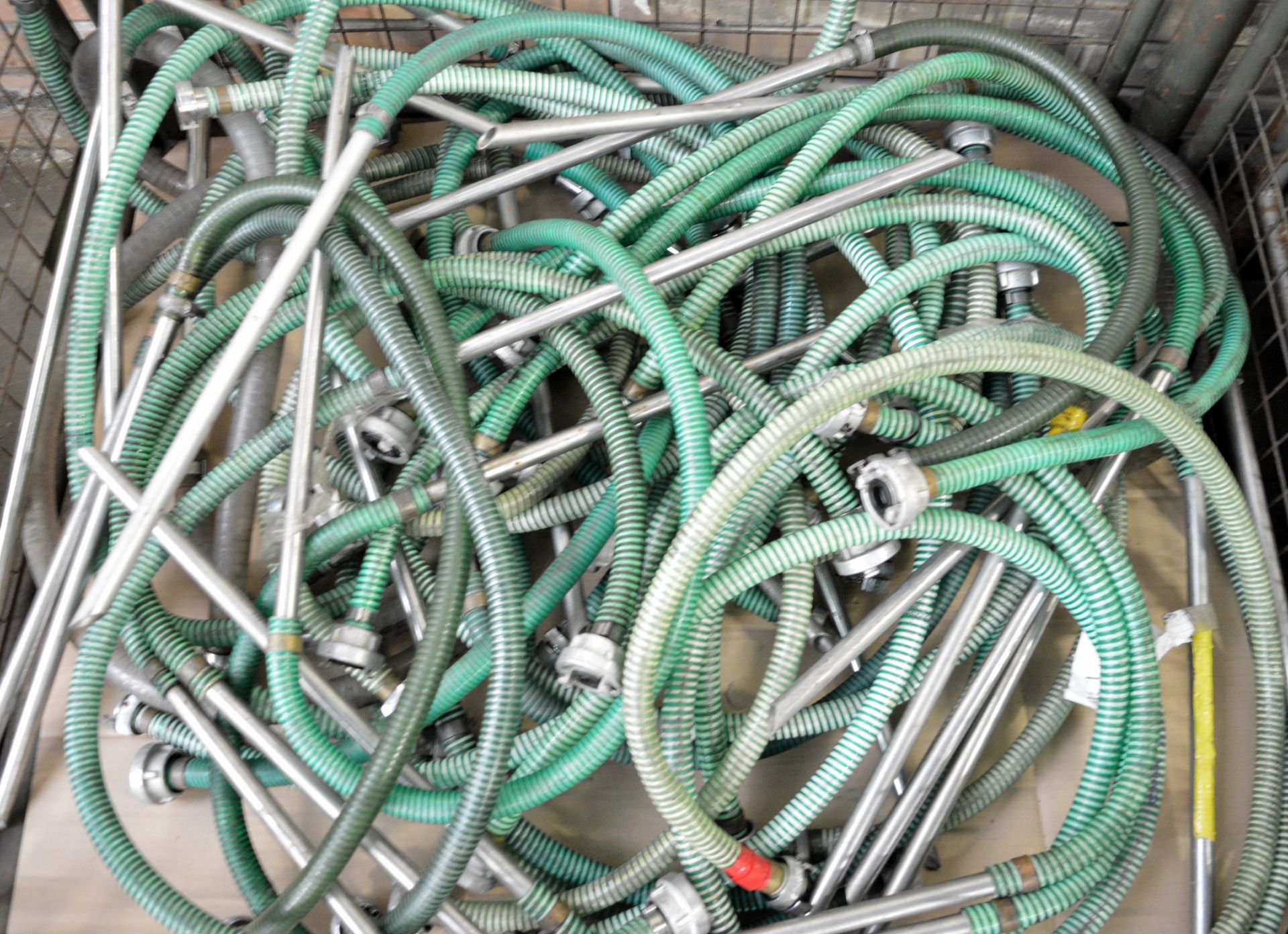 Various Pipes/Hoses - Image 2 of 2