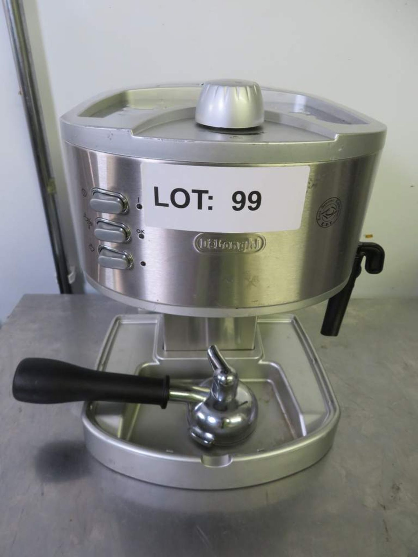 DeLonghi coffee maker. Model: EC330S - Image 2 of 2