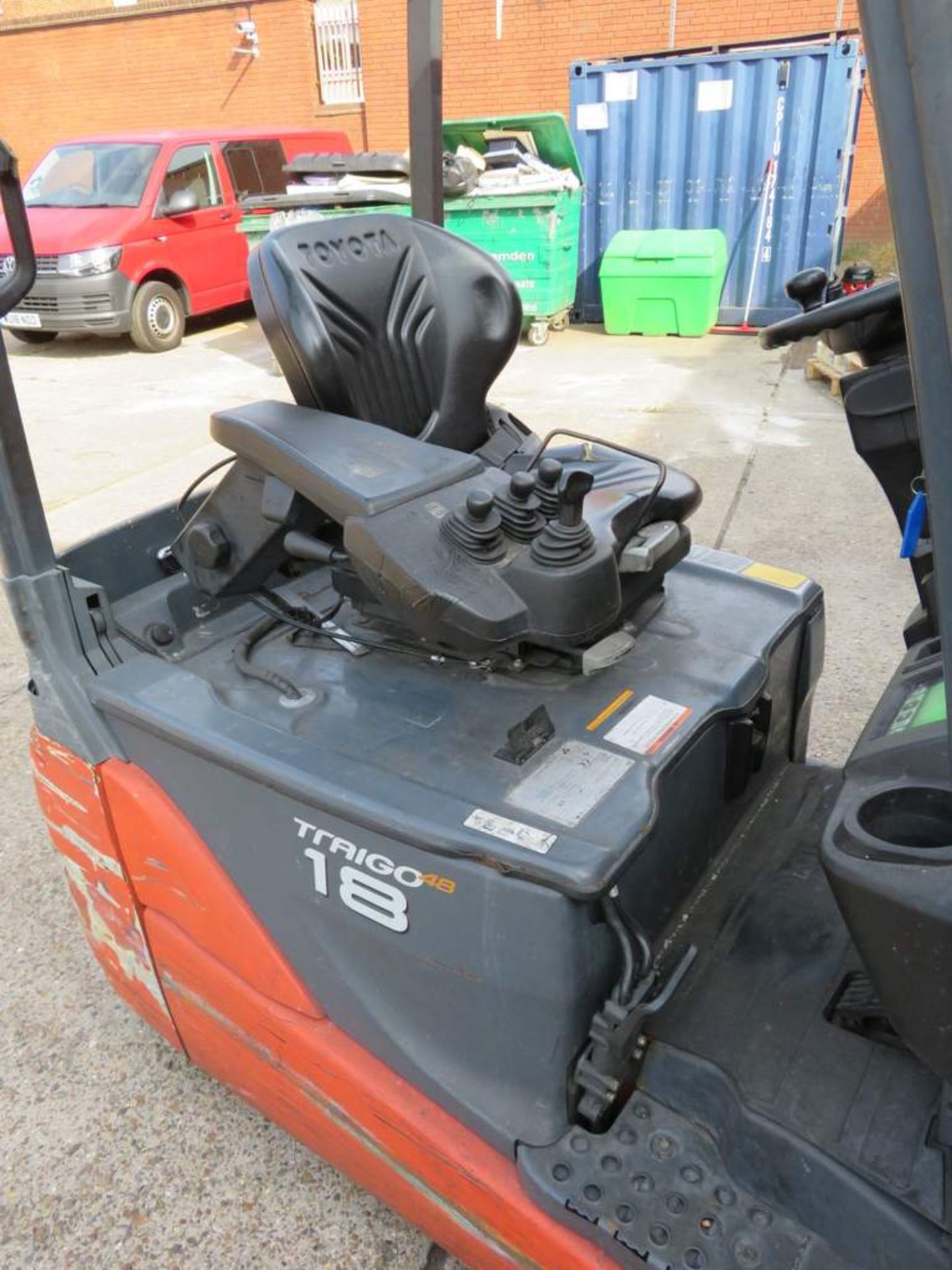 2010 Toyota Traigo 48-18 1800kg electric forklift. Model: 8FBEKT18 - Bild 6 aus 11