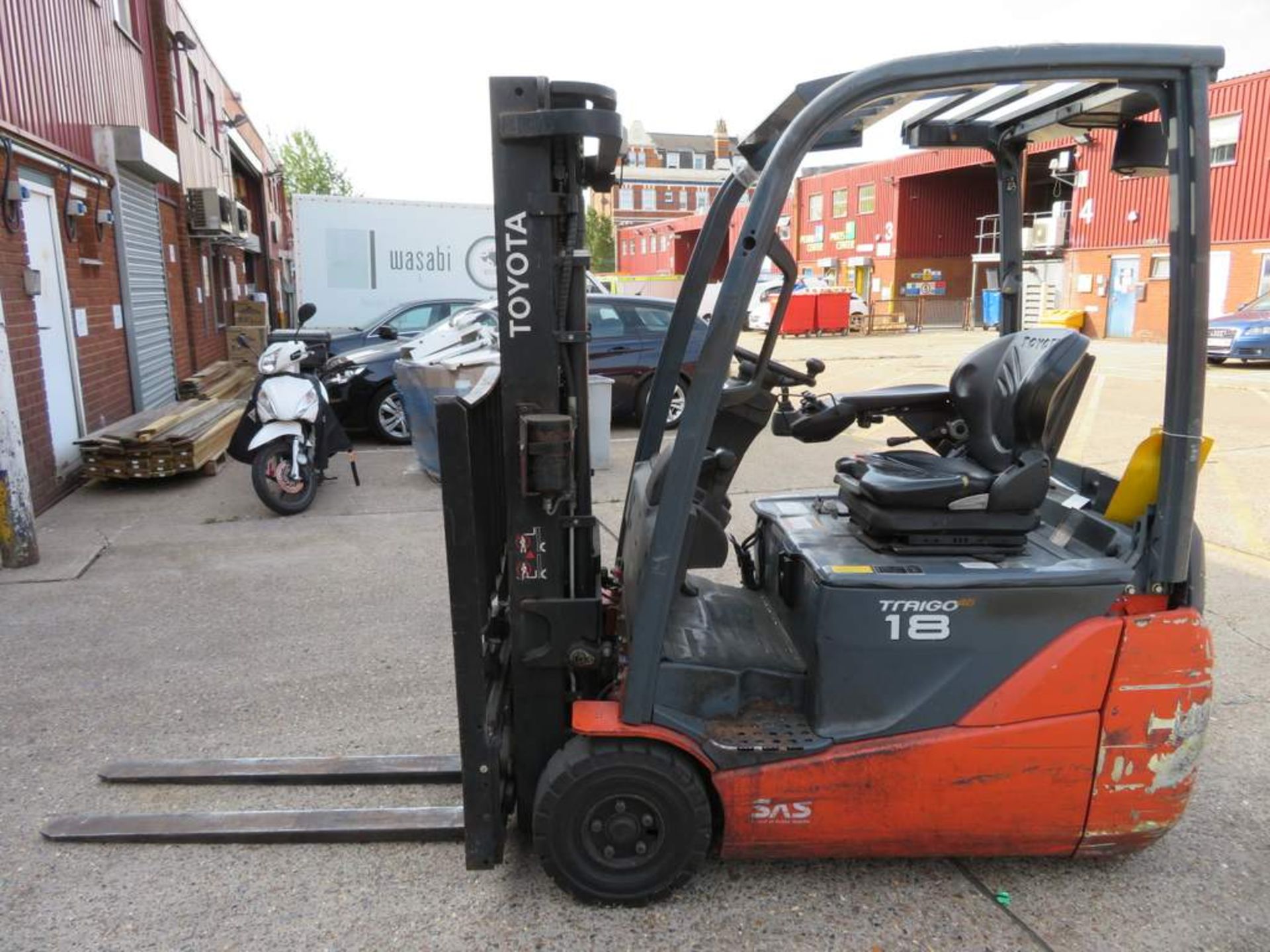 2010 Toyota Traigo 48-18 1800kg electric forklift. Model: 8FBEKT18 - Bild 2 aus 11