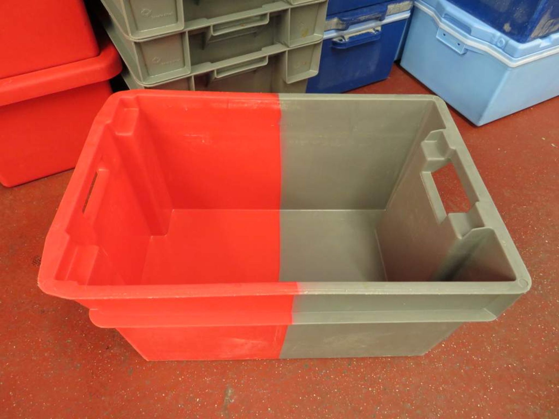15x Stackable plastic storage boxes - Image 2 of 2