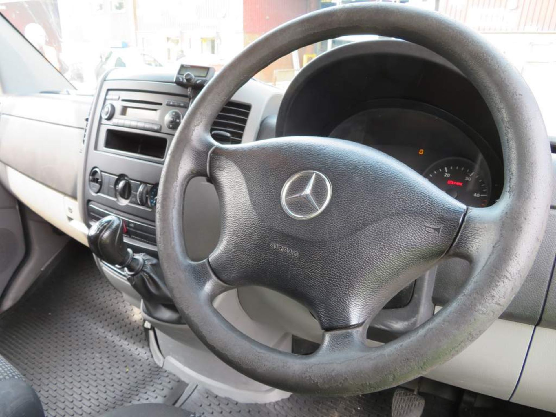 2007 Mercedes Sprinter 311 Luton Van. Fitted with a Slim Jim 500kg taillift - Bild 11 aus 18