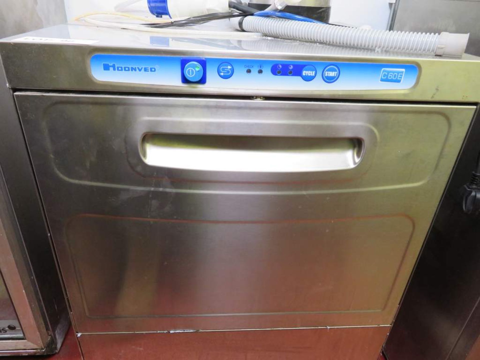 Hoonved stainless steel undercounter dishwasher - Image 2 of 4
