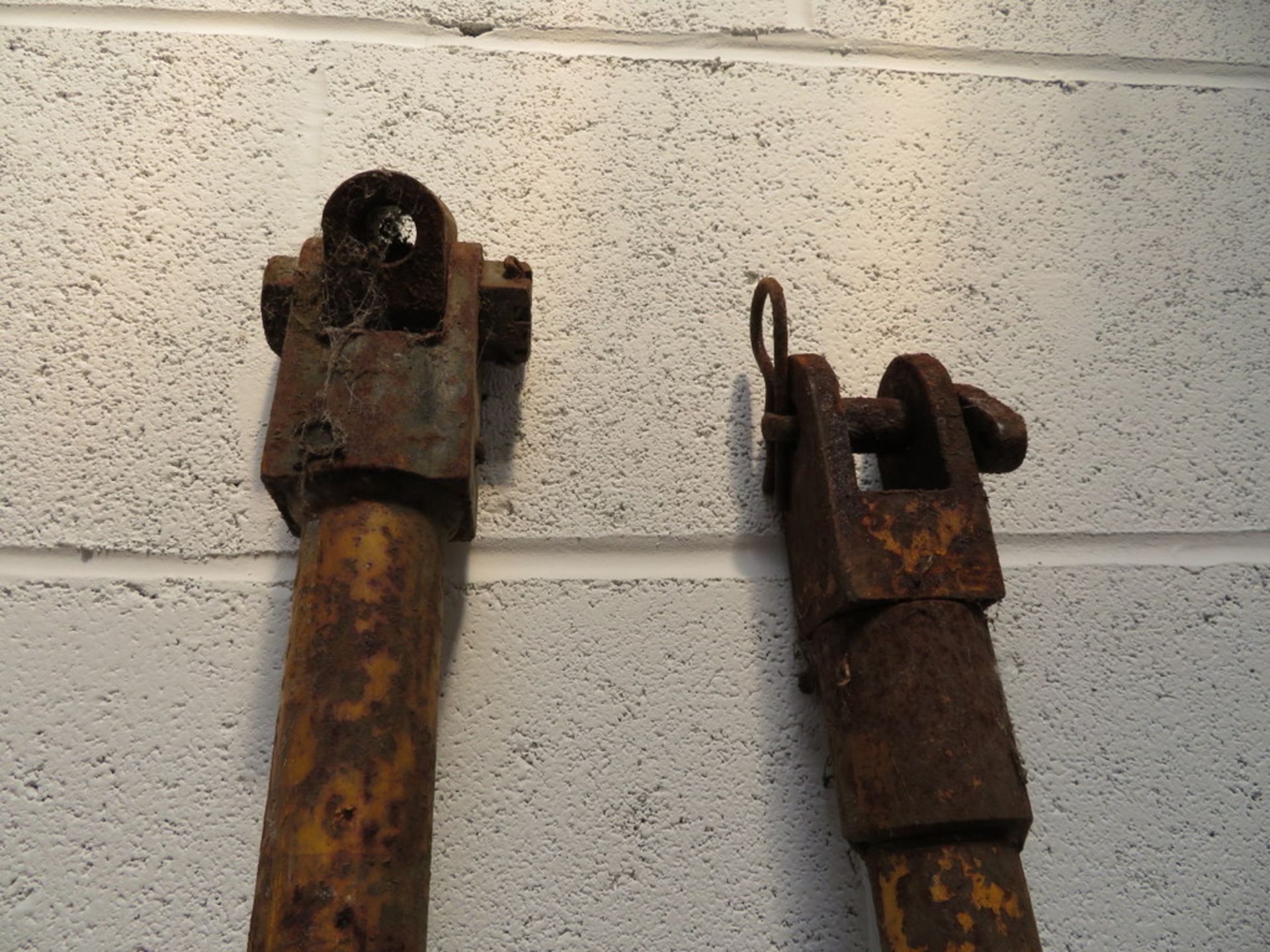 2 X Steel Tow-Bars - Bild 2 aus 3