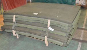 9x Crash Mats 1.8m x 1.2m.