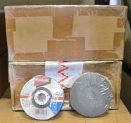 200x Makita Metal Cutting Discs EN 12413 115 x 2.5 x 22mm.