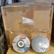 200x Makita Metal Cutting Discs EN 12413 115 x 2.5 x 22mm.