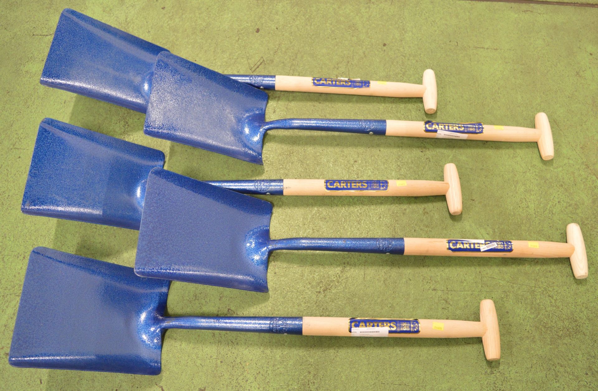5x Wooden Handled Shovels.