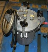 Binks Bullows Pressure pot assembly