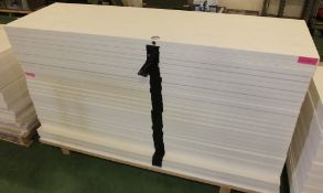 29x Laminated Door panels - Light white wood effect - 1965 x 585 x 33