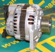 Ford 12V 70amp Alternator (as new)