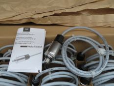 HUBA MODEL 520.99042 STEAM PRESSURE SENSORS; APPROX QTY