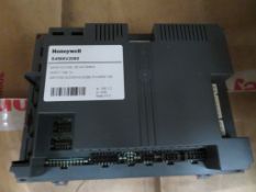 HONEYWELL MODEL S4966V2060B BURNER CONTROLLERS; APPROX QTY 96 AND 3 X HONEYWELL BURNER BOA