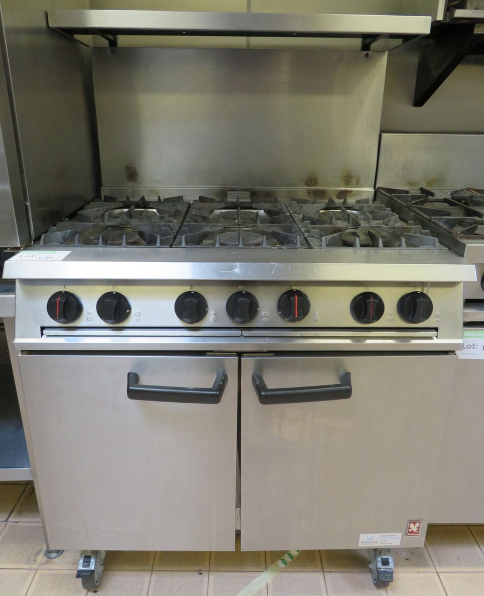 FALCON DOMINATOR SIX BURNER GAS HOB AND OVEN - Image 2 of 4