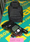 Nikon Speedlight SB-800 with carry bag