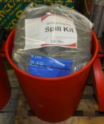 Fentex Geneal Purpose Spill kit in plastic bin