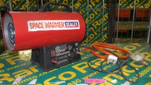 Sealey Space Wamer model LP40