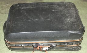 Heavy duty suitcase (no key)