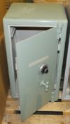 Chubb Large safe with combination - 450 x 410 x 810