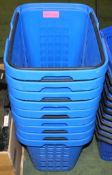 9x Plastic shopping baskets on wheels