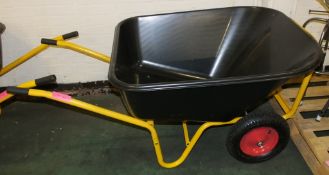 Large wheelbarrow