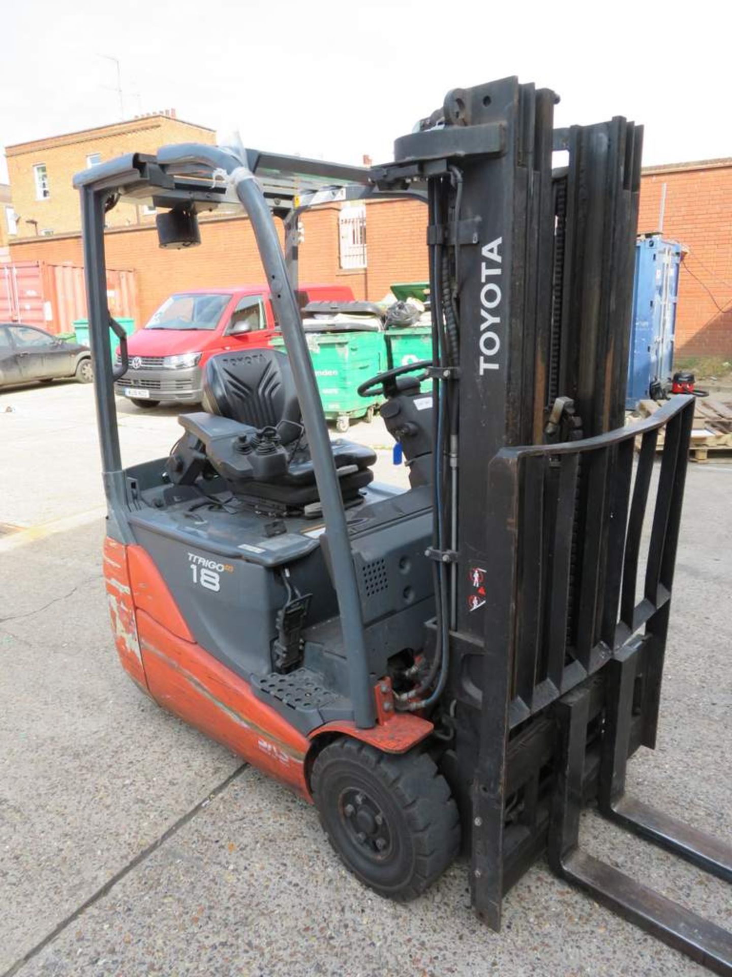 2010 Toyota Traigo 48-18 1800kg electric forklift. Model: 8FBEKT18 - Image 5 of 11