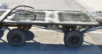 4 Wheel Trolley - Bed 1830 x 910mm.