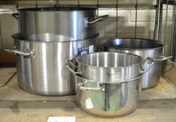 31ltr Cooking Pot. 7.2g Cooking Pot. 3x Small Cooking Pot.