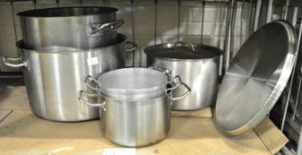 31ltr Cooking Pot. 7.2g Cooking Pot. 3x Small Cooking Pot.