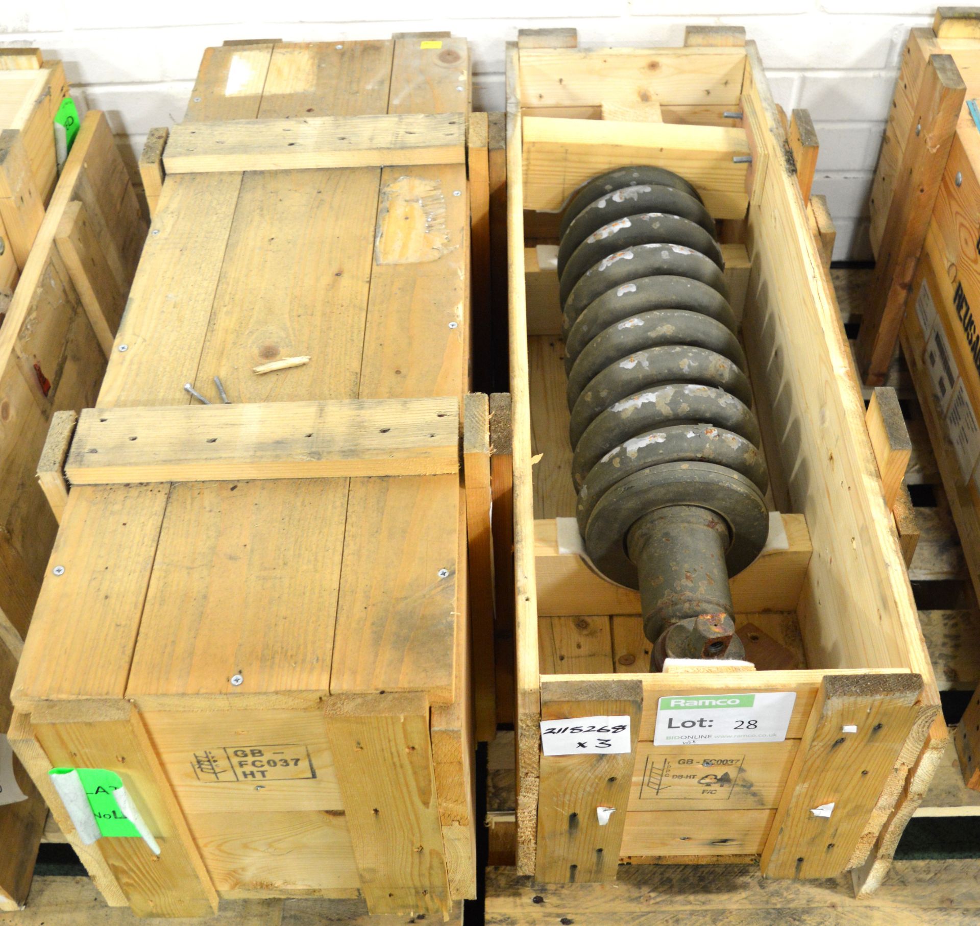 2x Heavy Duty Shock Absorber NSN 2530151799809.