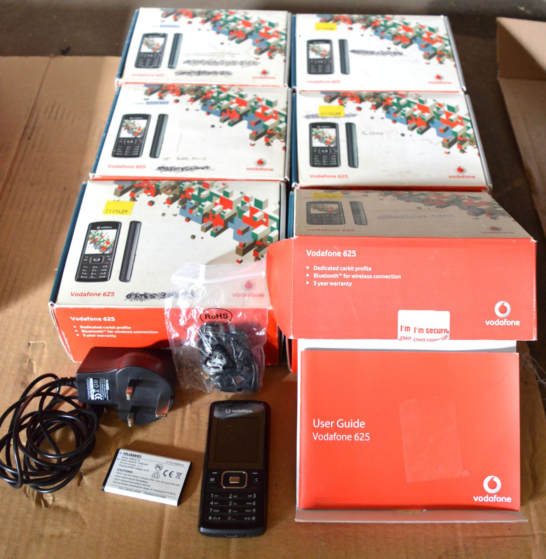 6x Vodafone 625 Mobile Phones.