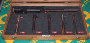 Tool Fastener Extraction Kit.