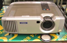 Epson EMP811 Projector.