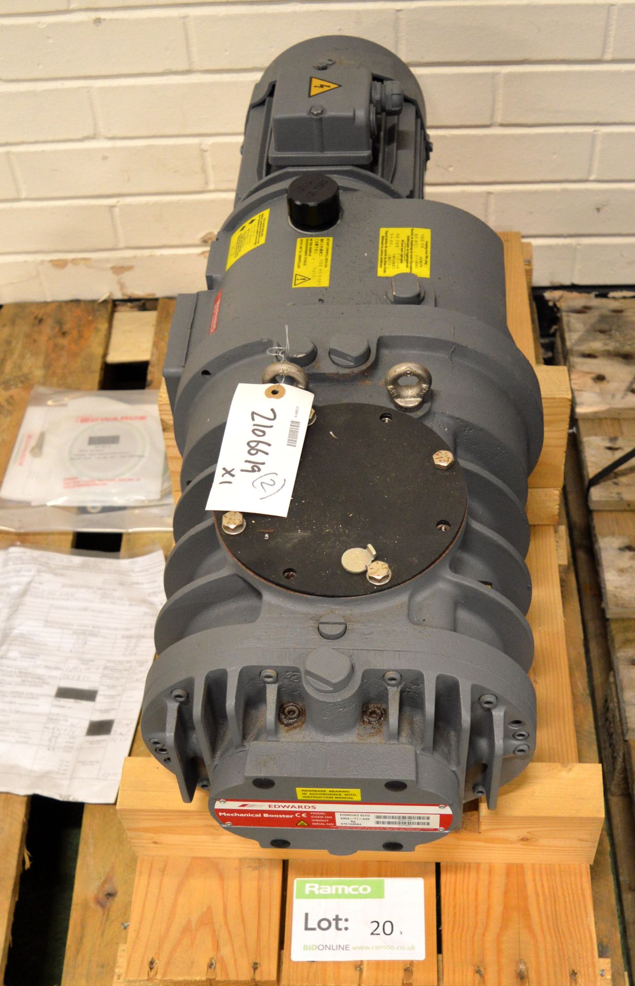 Edwards EH500 IND 50 HZ Mechanical Booster.