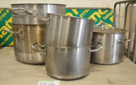 31ltr Cooking Pot. 7.2g Cooking Pot. 3x Small Cooking Pot.