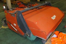 Gurney Reeve Suton HDS6 Towing Sweeper Hydraulic - Tractor hitch