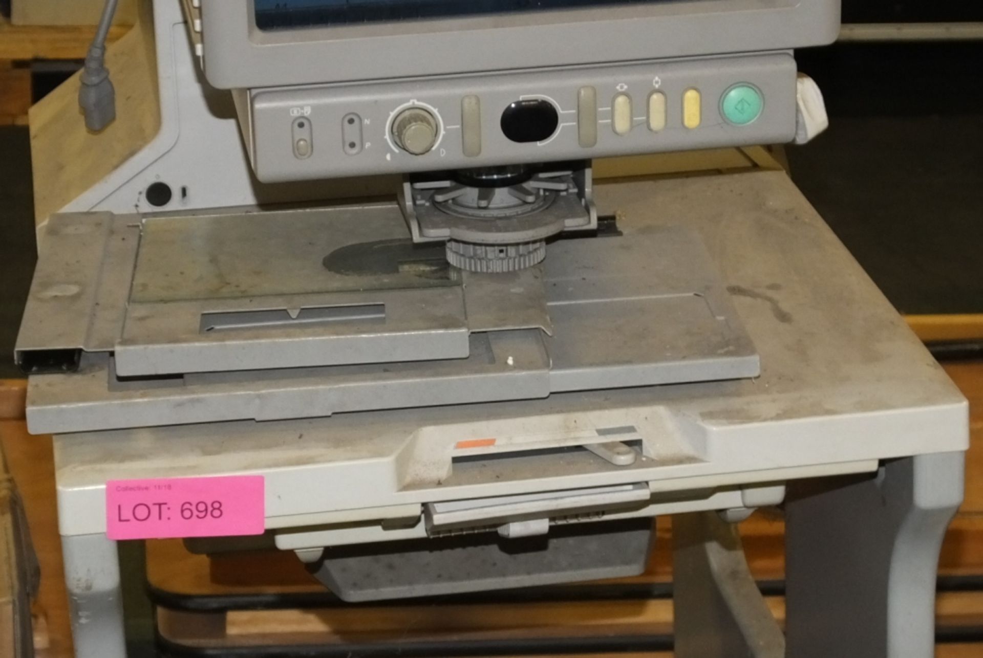 Canon MicroPrinter 90 MIcrofische reader on stand - Image 3 of 3