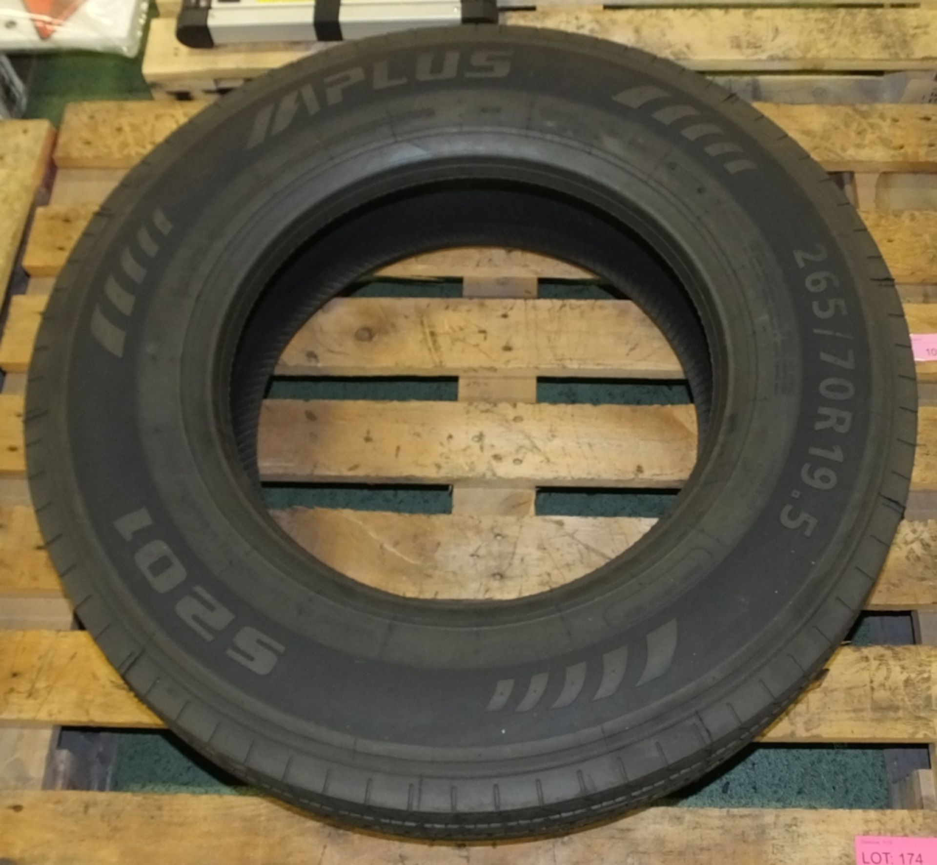 Alplus 265 / 70R 19.5 S201 tyre (new & unused)