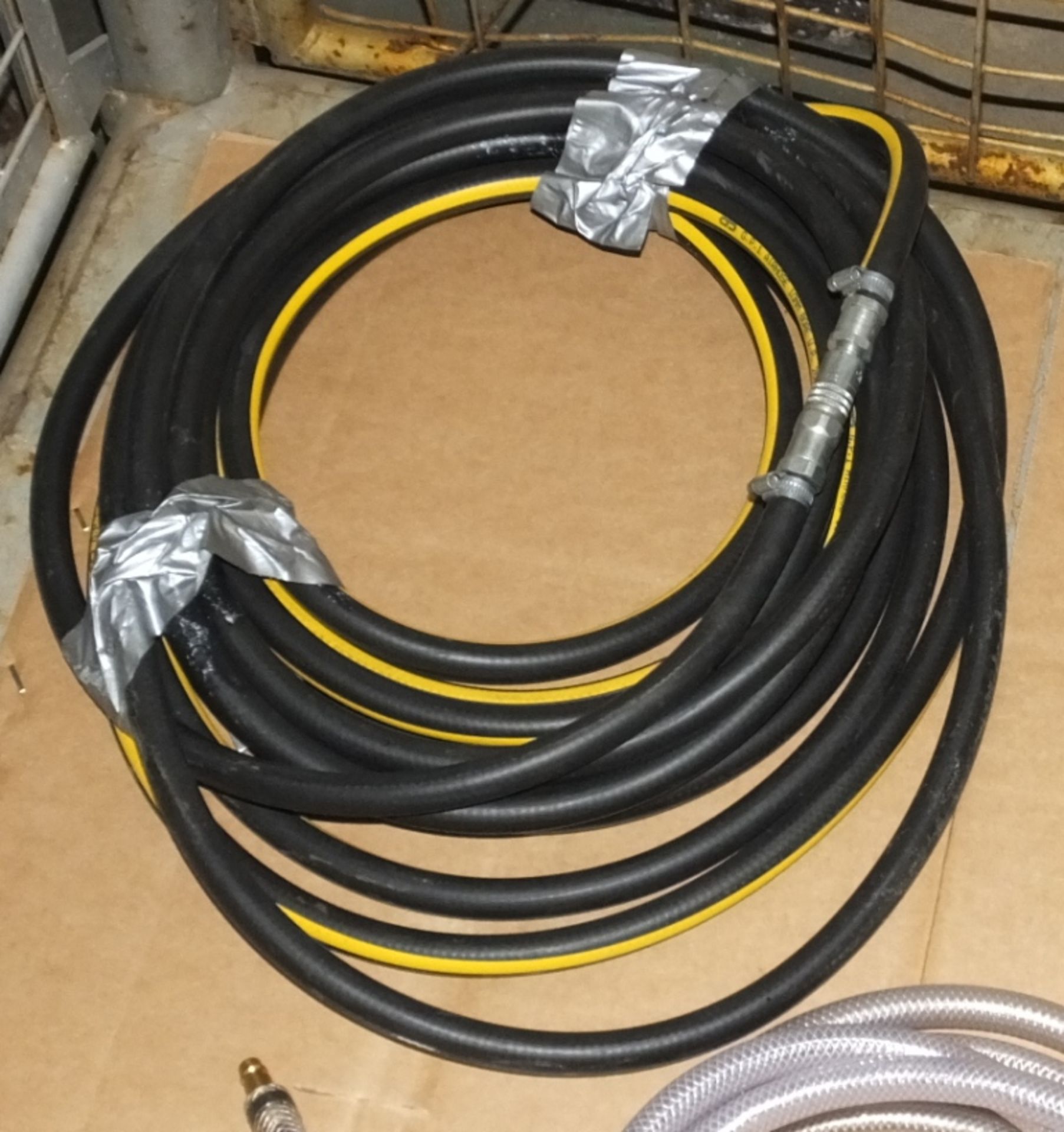 Various Hoses - Image 3 of 6